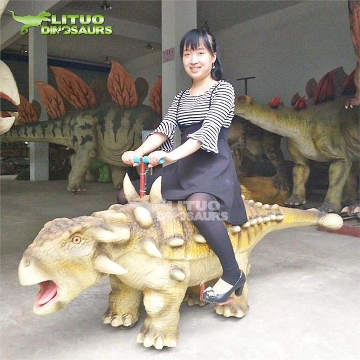 2Ankylosaurus Dinosaur Rides(001)